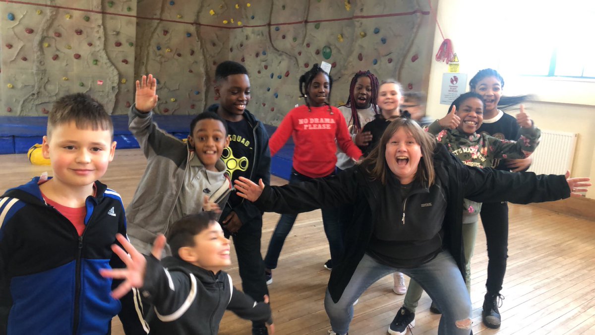 SaintOsburgs's tweet photo. Year 5 are ready for action 👬👭#retreattime #deepeningourfaith https://t.co/pn5JpmEtaO