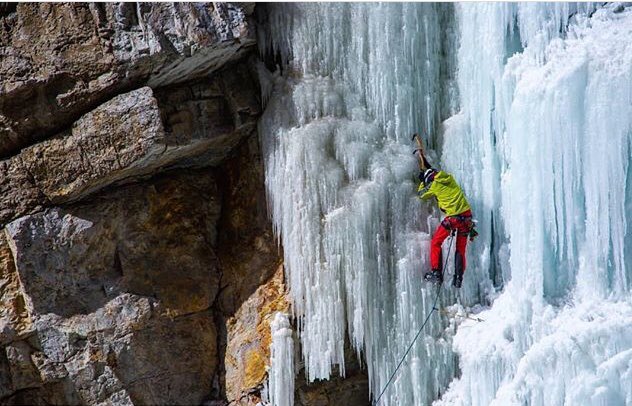 shekhar297's tweet photo. Climbing the lingti waterfall in Spiti was like passing the kindergarten. #alpinehusky #alpineguide #mountainguide #adventure #iceclimbing #waterfalls #himalaya https://t.co/T4AFpsfwMd