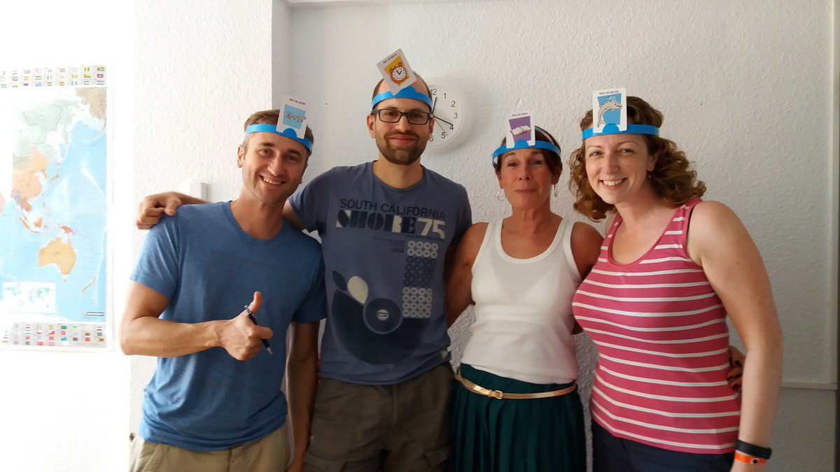 AppleLanguages's tweet photo. #Travel is always more joyful when you can speak some of the local #language. Learning a new skill on holiday is the best! #FunTravelChat https://t.co/4P9tArm9OL