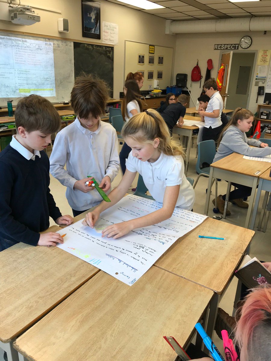 StPhilomenaNC's tweet image. Our Grade 5/6 class starting off the week right with some #MathProblemSolving! #MindsOn @niagaracatholic