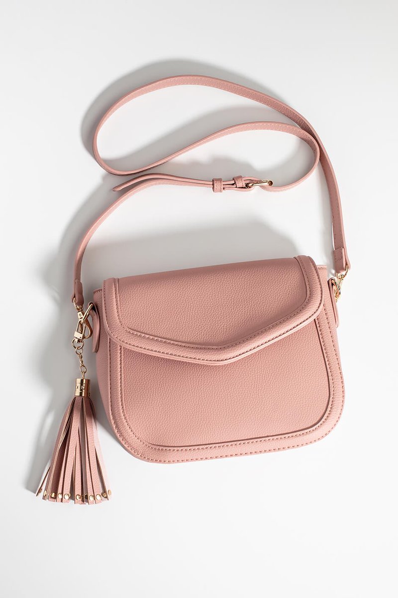 IcingStylist's tweet image. 👛 Pink purses make me smile 😊 bit.ly/2UQrj0t
.
#pinkpurse #accessories #purseaddict #shoponline