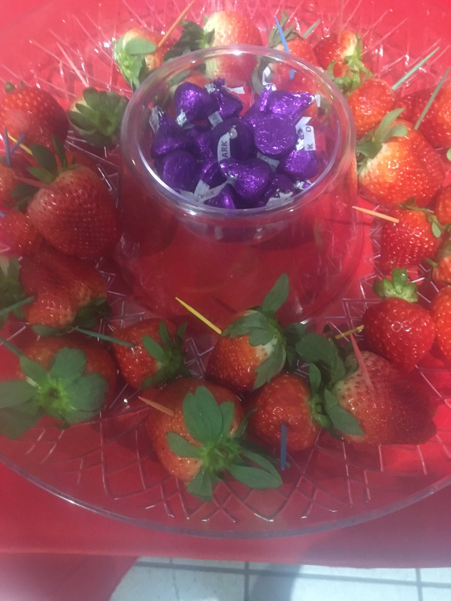 come and see us at the rec center from 4-5 today! we are handing out KISS packets and various aphrodisiac snacks