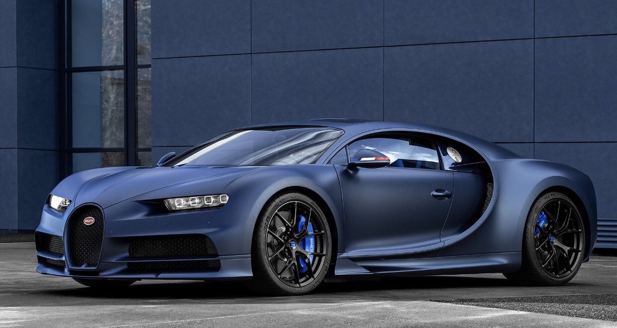 Auto_FanMx's tweet photo. Detalles del nuevo Bugatti Chiron edición especial 110 años limitado a 20 piezas 😱.. @autobolidomx #Auto_FanMX https://t.co/8OitcfrCkD
