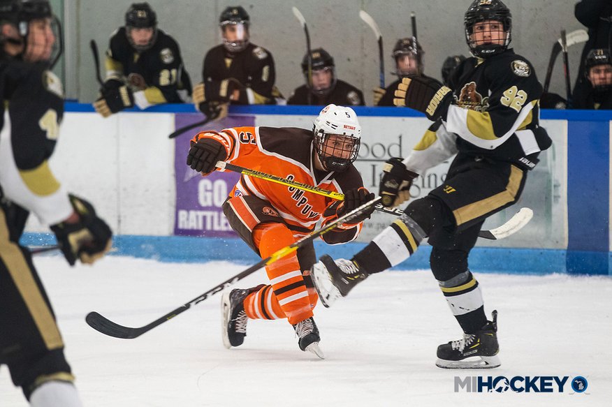 michaelcaples's tweet image. Sneak peek of the @MiHockeyNow gallery of #Compuware 16U&apos;s championship at the #HPHLplayoffs at @OnyxIceArena. 

📸: @sashapastujov12 | @dylanduke25 | @TyGallagher_6 | @Tyler5Duke | @jstoli09