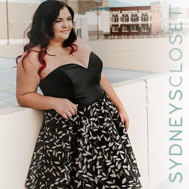 SydneysCloset's tweet photo. Are you going to wear a short dress or a long dress for prom #2019? Comment below then stop by https://t.co/MhlpjAb9nR because we have a wide variety of both! #PromReady
Dress: @justgirlstuffprom
-
-
-
#sydneyscloset #plussizepromdresses #prom2k19 #pr… https://t.co/UM4m64kEse https://t.co/38kYNRz7kz