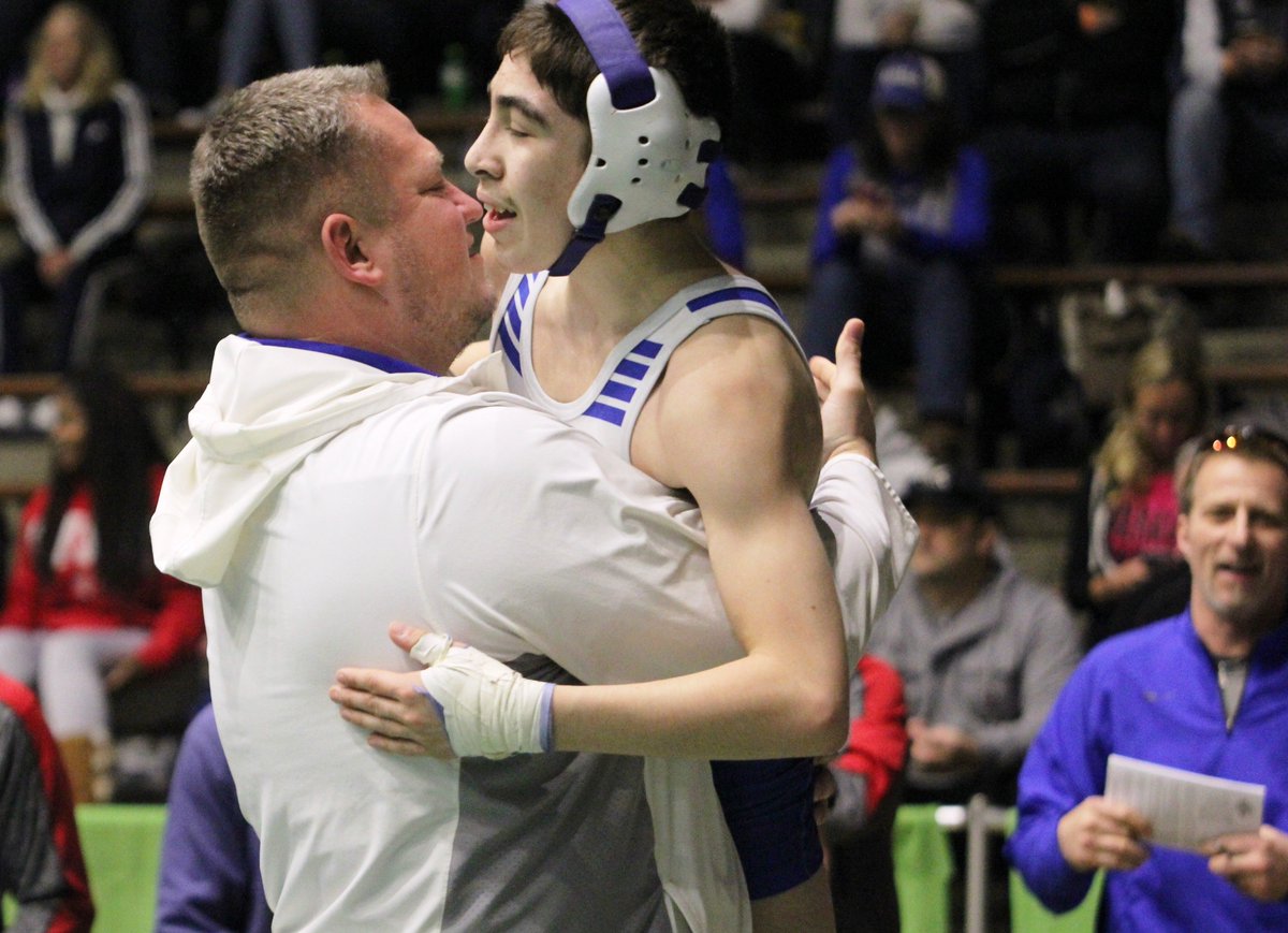 Frankfort's Elijah Anthony qualified for the state finals with a fourth-place finish at 106 lbs. at Saturday's New Castle wrestling semistate. For more on this story pick up Tuesday's Times or visit ftimes.com/common/story.p…