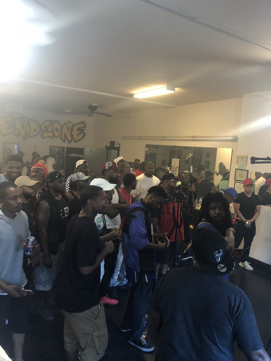 MiltownBloe's tweet image. Milwaukee Crowd came out to see #SpitDatHeat