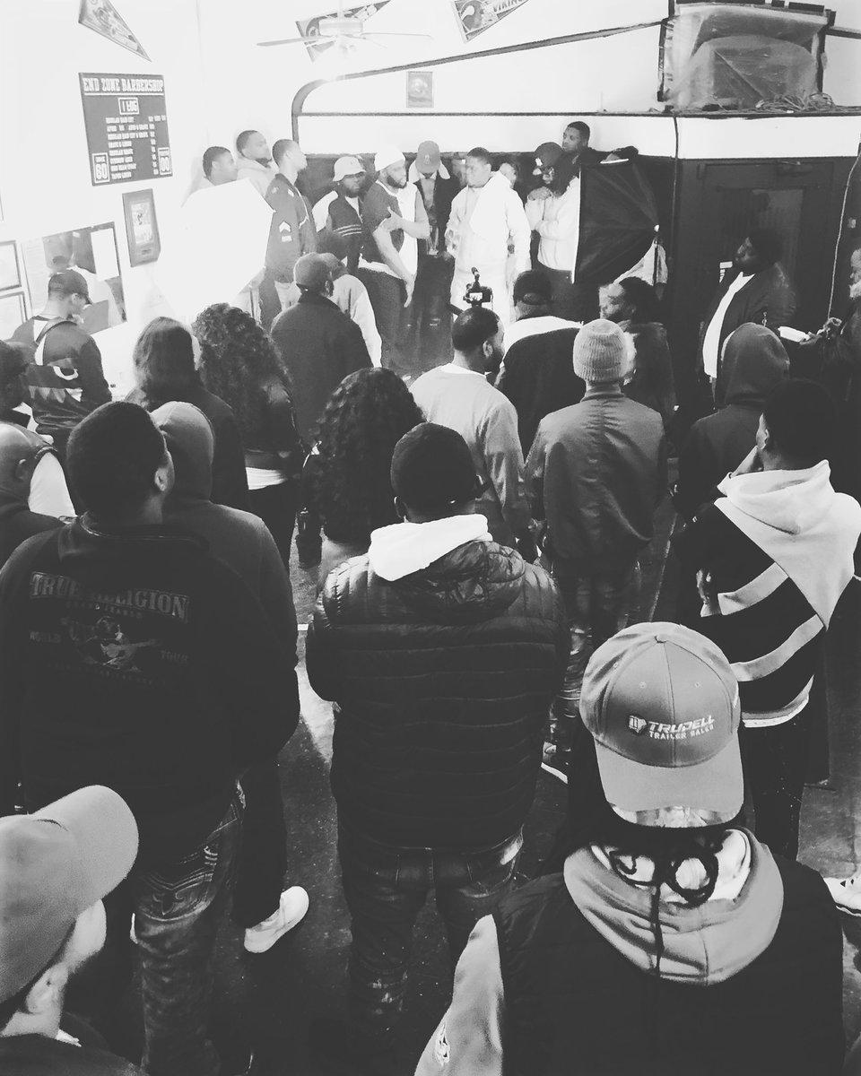 MiltownBloe's tweet image. Milwaukee Crowd came out to see #SpitDatHeat