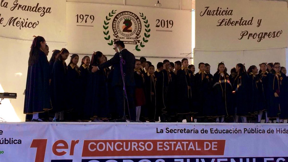 ManuelVidalesS's tweet image. 1er Concurso Estatal de Coros Juveniles del nivel de Secundarias Generales, el cual se lleva a cabo en la Secundaria General “Isaac Newton “ en el municipio de Tulancingo. #EducaciónEnHidalgo #EducarEsCrecerContigo #Coros #EducaciónBásica #SEPH