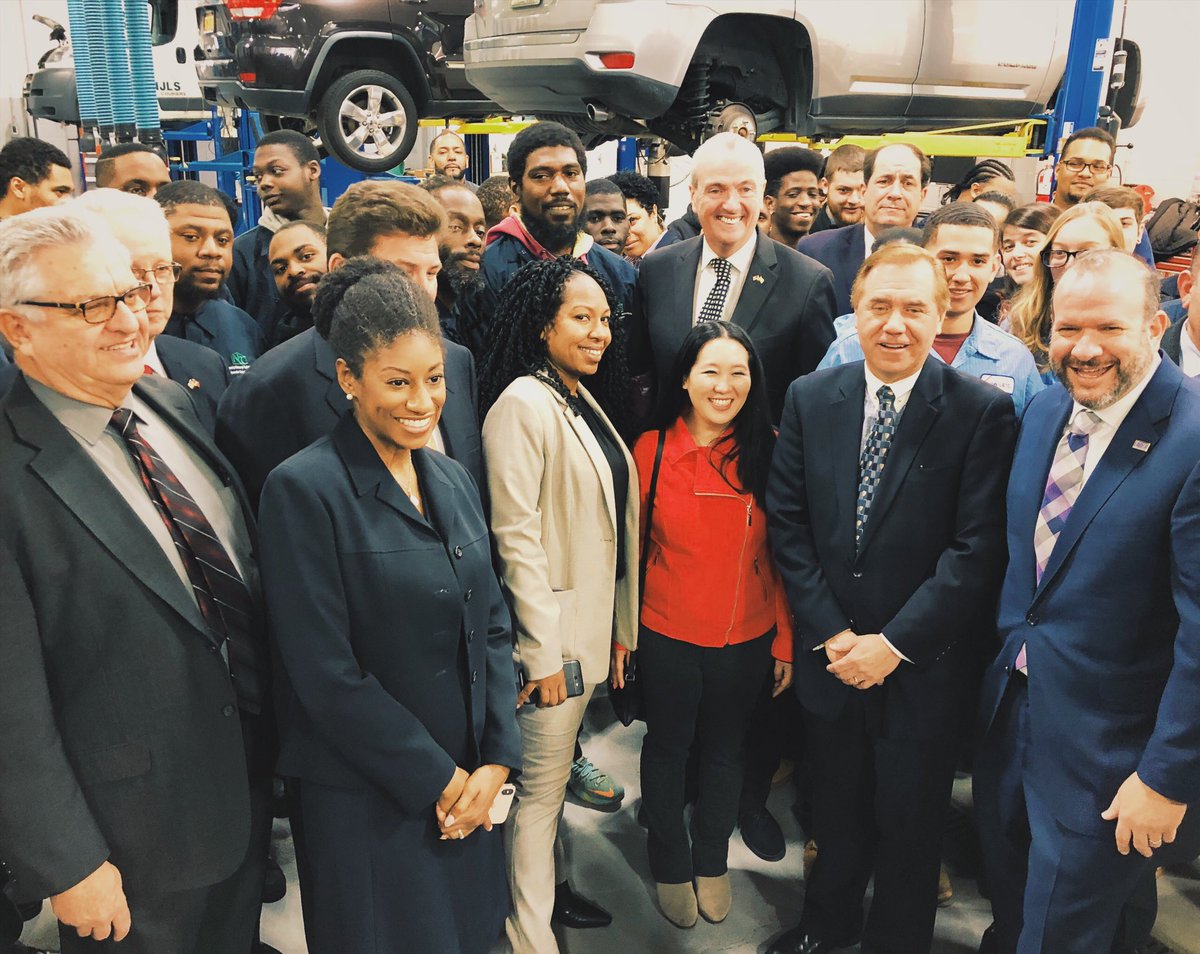 NJLaborDept's tweet photo. Thank you @GovMurphy for your commitment to apprenticeship -- a valuable and viable career path for New Jerseyans! Congrats to these seven forward-thinking organizations who are making an investment in the future through our GAINS program. #njapprenticeship #apprenticeship https://t.co/9ob1v5ExXq