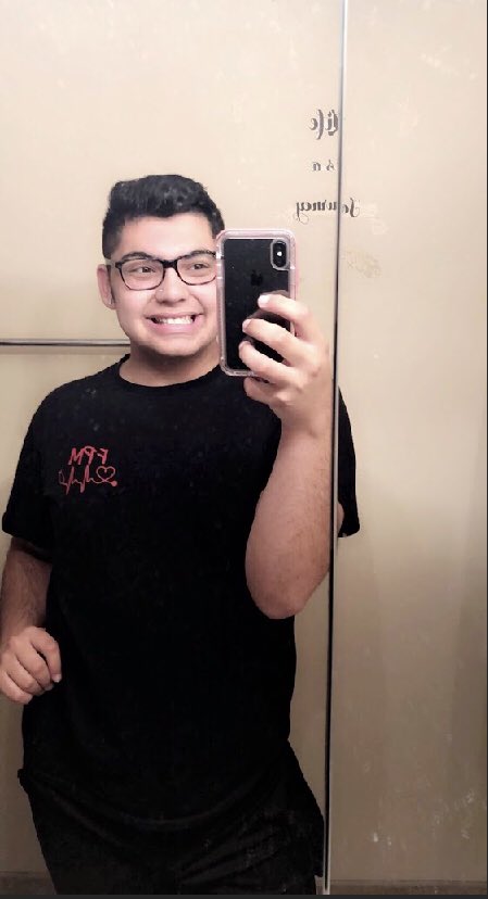 PCTouchOfClass's tweet image. Member bio Monday! This weeks junior is Andrew Ferguson. It is his first year in the group singing tenor. On his free time he enjoys cheerleading, singing, and acting. He is also a member of NHS, and Leadership Counsil.