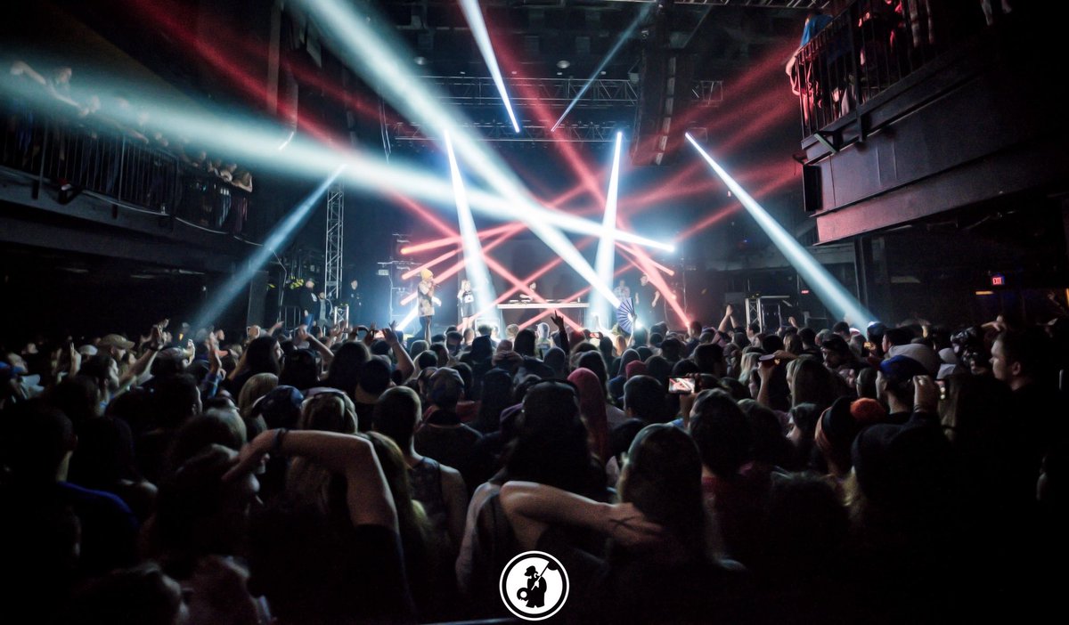 blasting off 🚀 

📷: @darkonephoto