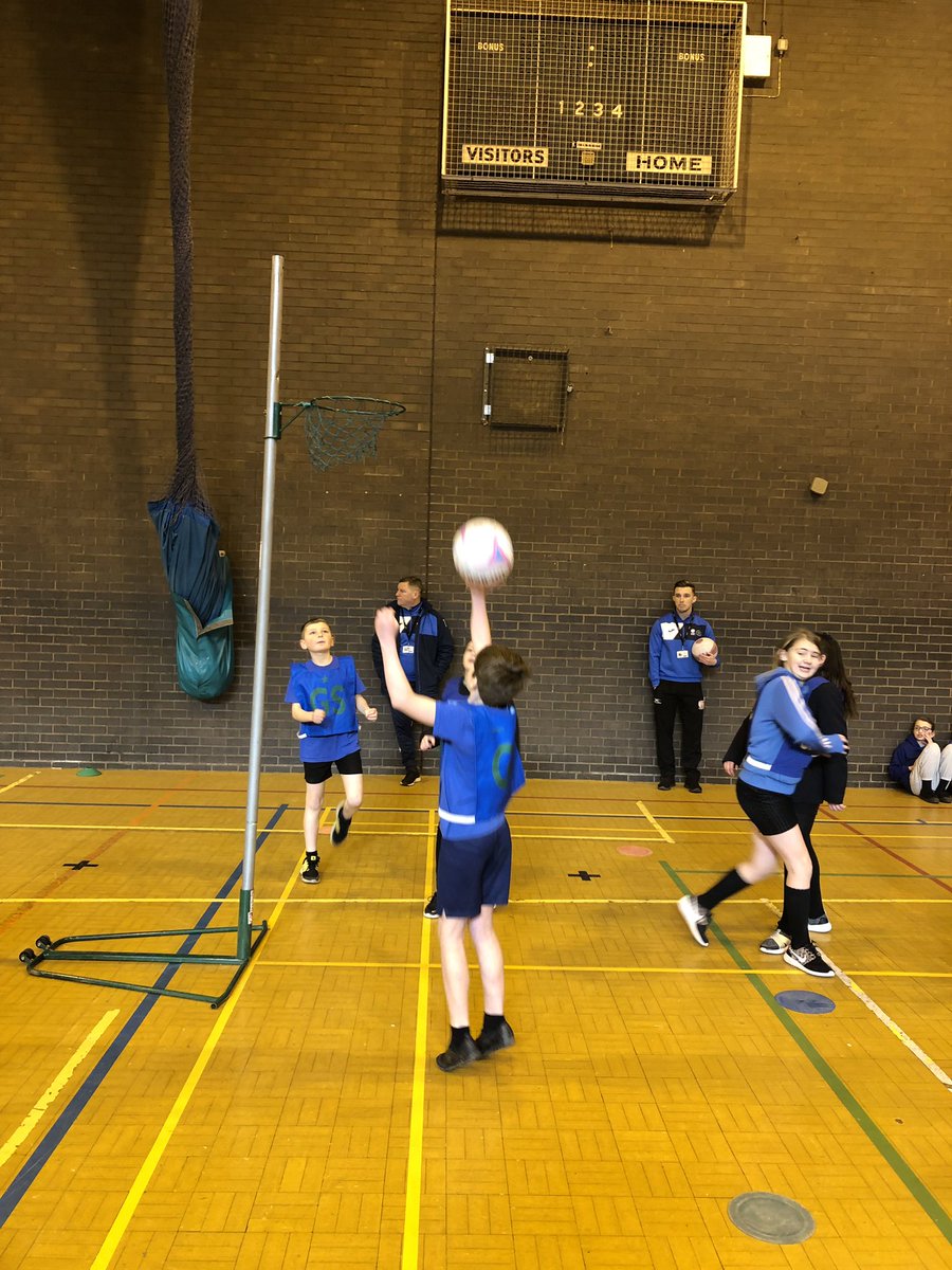 DDennettDRET's tweet photo. Photos from some of the games from today’s #DRETNetballMasterclass for the North Primaries with @Npanagarry. @AinthorpeSchool @EdwardHeneagePA @EndikePrimary @FairfieldAcad @QuayAcademy @ThomasHinPri @WoldAcademy @DRETsport https://t.co/8QEwXhm1wg