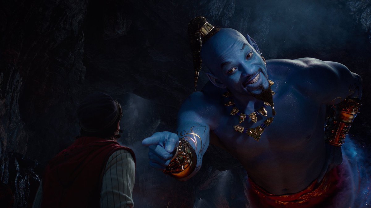 MaskCape's tweet image. I don’t know about you guys but I think Will Smith looks fantastic as the Genie! #Aladin #Disney