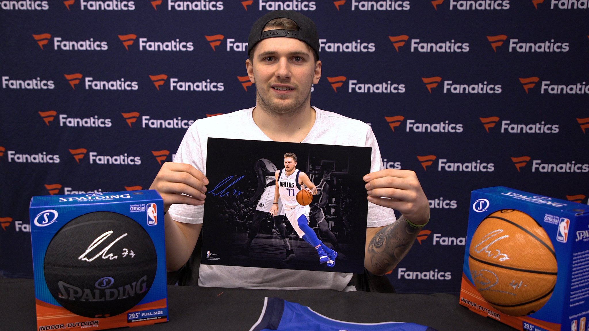 Fanatics on Twitter "RT to dallasmavs star rookie luka7doncic to the Fanatics family