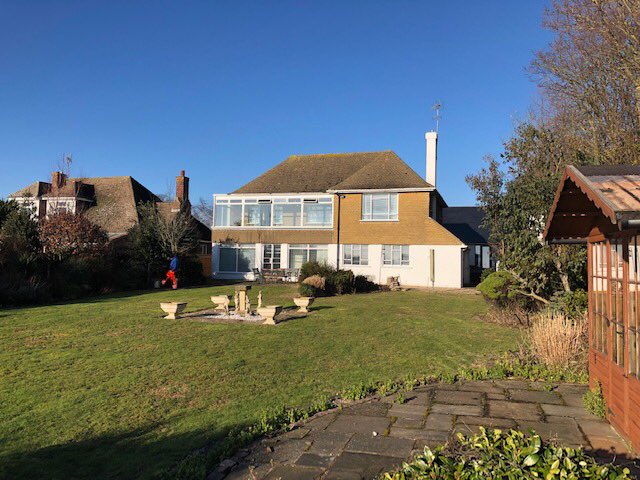 Another house to demolish, every little helps <a href="/CDC_Demolition/">CDCDemolition</a> <a href="/CDCEnviro/">CDC_Environmental</a> <a href="/tru7group/">Tru7 Group</a> <a href="/Guynicholls7/">Guy Nicholls</a> <a href="/tm__33/">Tony Marshall</a> <a href="/JakeNicholls45/">Jake Nicholls</a> <a href="/Chinny63549321/">Chinny</a> <a href="/DavidClarkeCDC/">David Clarke</a> <a href="/mark65re/">mark emeny</a> <a href="/meik1fitness/">Meik Jensen</a> #truplant #eastanglasno1 #supplychain #nfdc