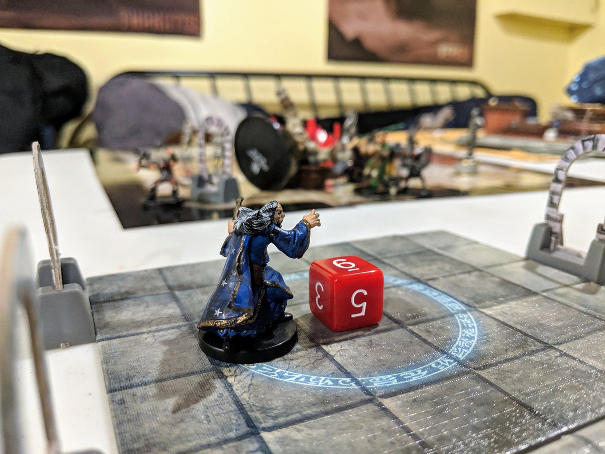 TylerDeren's tweet image. When gauths attack!

#DnD #gauth #playerdeath