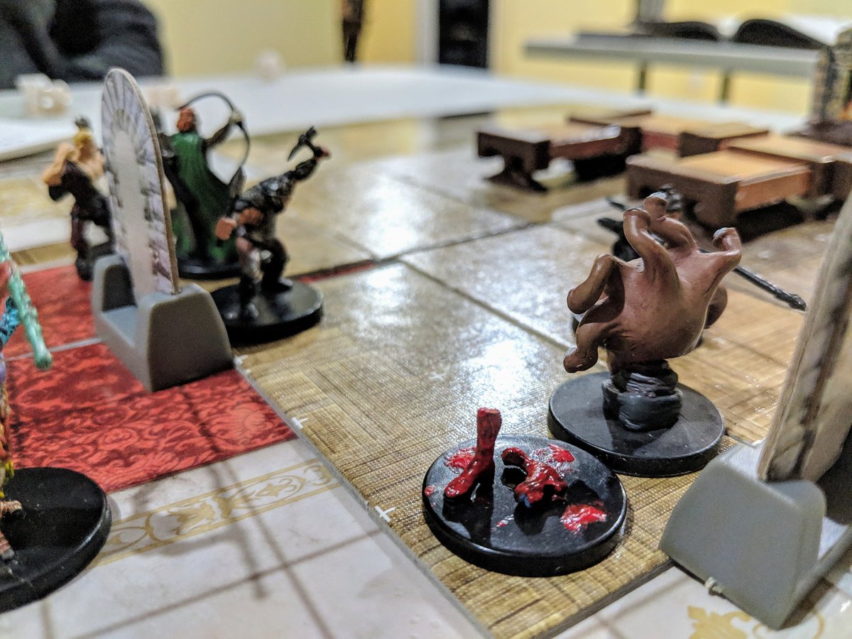 TylerDeren's tweet image. When gauths attack!

#DnD #gauth #playerdeath