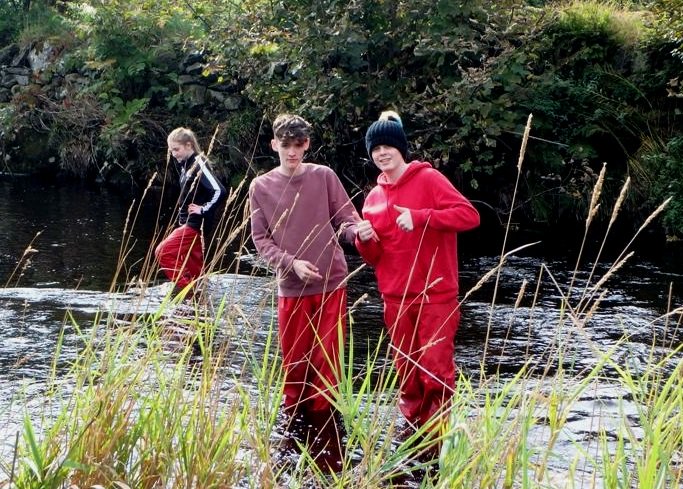 anturnatur's tweet photo. Ewch i https://t.co/xsgnOItT66 fy safle we newydd ar gyfer cyfleoedd #gwaithmaes eleni.
#Daearyddiaeth #Bioleg #Hanes #Llafaredd #Llythrennedd #Rhifedd #AwyrAgored #Addysg #GogleddCymru #Eryri #YnysMon #Conwy #Natur https://t.co/G7SfofdbG4