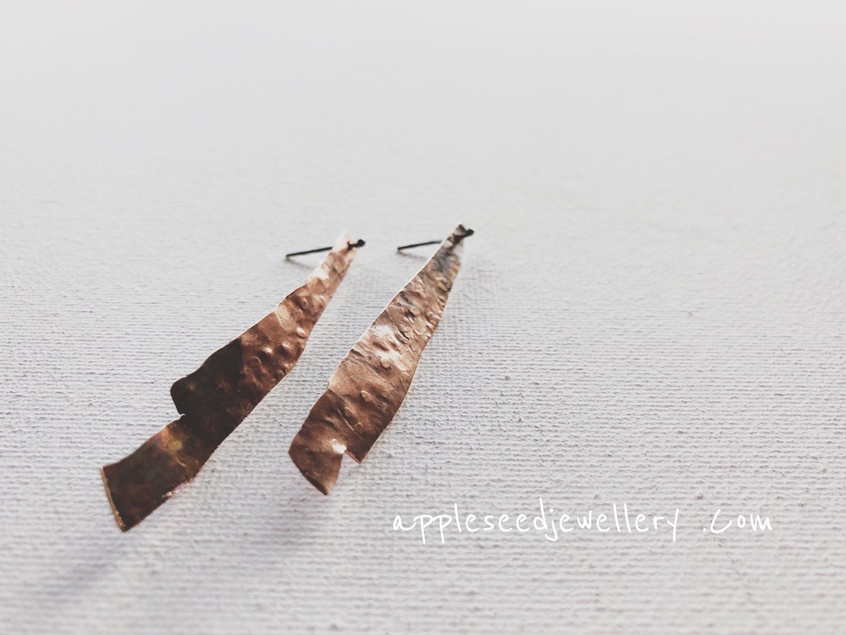 Forest collection stud earrings.. #recycledcoppercuff #recycledcopper #appleseedjewellery #wabisabijewellery #contemporaryjewellery #madeinwales #ecofriendlyjewellery #ecofriendly #recycledcopper #ecosilver #japan #japanesefashion