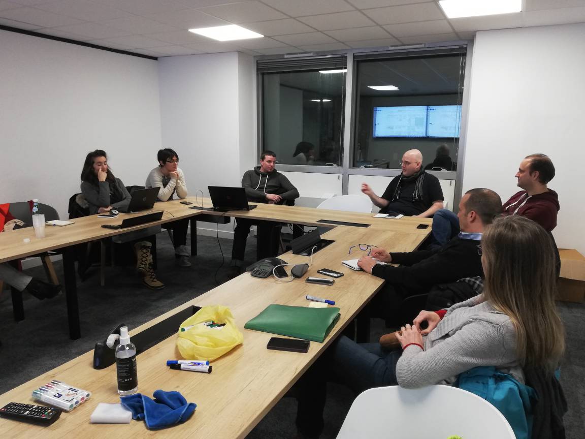 AgileGrenoble's tweet image. Ça bosse dur pour l'#organisation d'#Agilegrenoble 2019. Les idées fusent et on vous réserve quelques surprises pour 2019 !

Merci à @VISEOGroup pour l'accueil. 

#equipedechoc