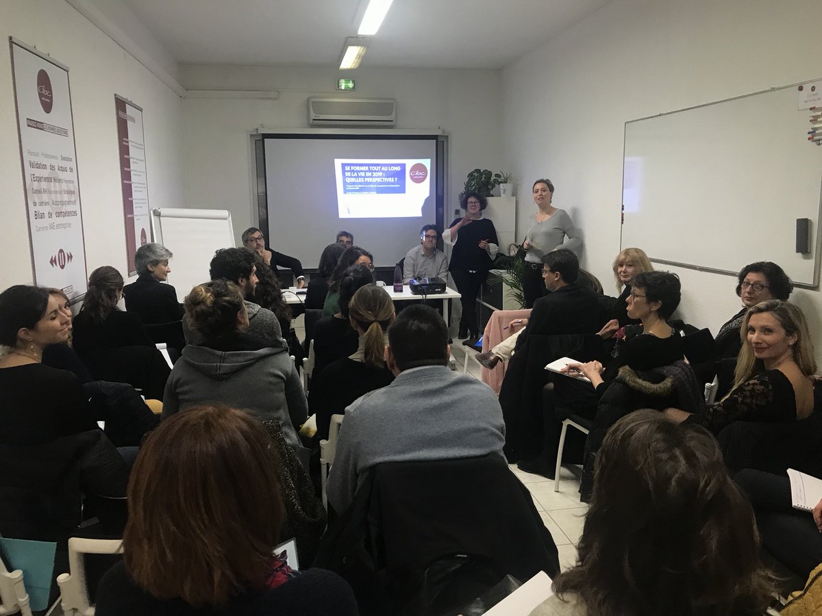 areptaquitaine's tweet photo. En direct de notre soirée « Se former tout au long de la vie en 2019 : quelles perspectives ? » #Bordeaux #formationprofessionnelle #bilandecompetences #reforme https://t.co/lkf0TArf4T