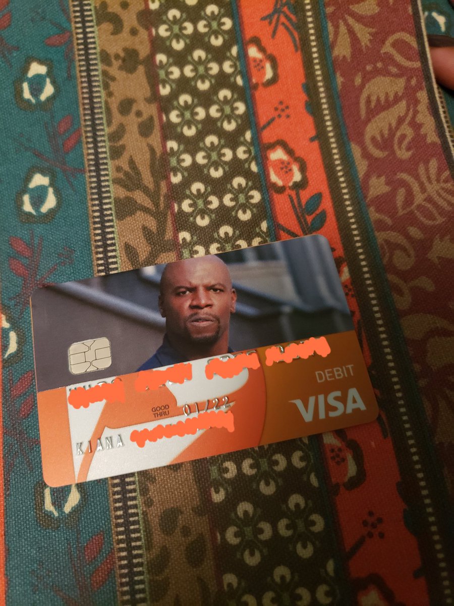 Terry's backkkk!

Some poor soul stole my identity and attempted to buy HELLA WingStop with my debit card, 3 TIMES. 

Unfortunately for whoever, I check all of my accounts with the vigilance of Julius. 🤣🤣🤣

#NewCardWhoDis #cucucovers