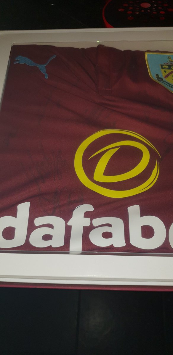 Mickbfc76's tweet photo. Right, don't ask me why but I'm feeling dam generous.  I'm going to give this official signed shirt away on the 23rd Feb 19.  All I want you to do is retweet and follow, simple.  Winner must be able to collect ( or a representative) from Bb11 area.
My decision is final! https://t.co/09Z6kBx4Ih