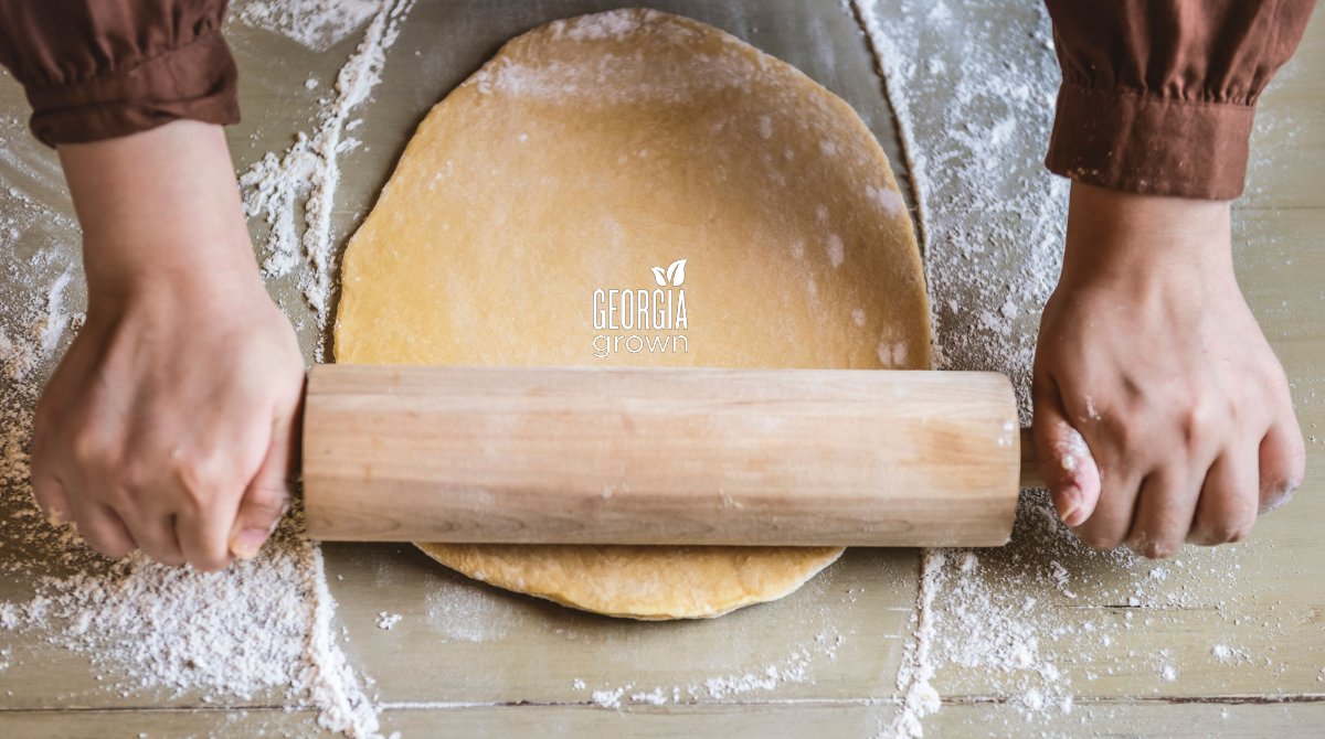 GeorgiaGrown's tweet photo. It's Monday! Let's create something special. π #iamgeorgiagrown #craftfoods #cook #chef #baker #bakery #food https://t.co/SdXrRfXg02