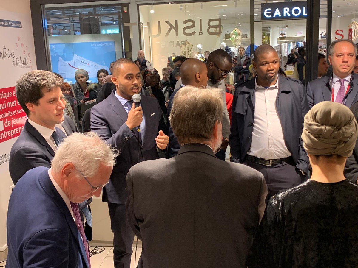Inauguration de la boutique « La fabrique à talents » mise à disposition par le centre commercial @3fontaines pour des entrepreneurs de @LesDetermines en compagnie du Ministre @J_Denormandie, @Jp_Jeandon et @mousscama