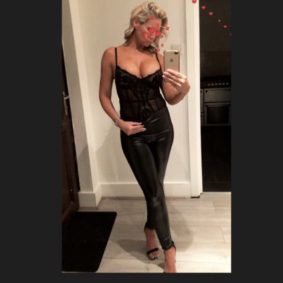 sashaloumurray's tweet photo. #NewProfilePic https://t.co/nuD9T3a4WE