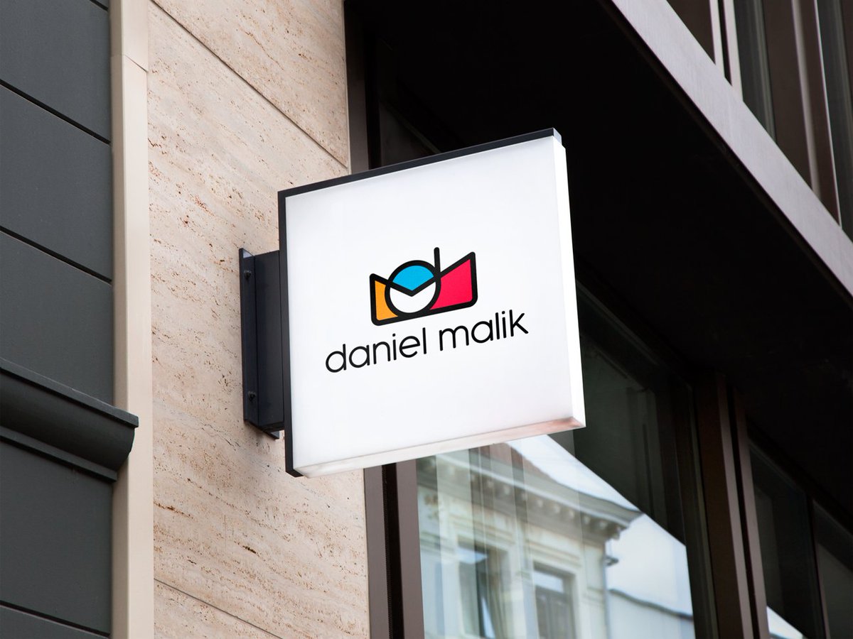 blue5th's tweet image. this is my new logo huh. ight bet.

don't you dare visit the website cuz it ain't finished yet.