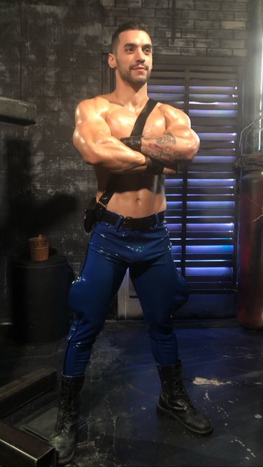 Let&rsquo;s do it 😈💦 https://t.co/A1sQYD3mT3<a href="/tag/russia"class="tags"><span>#russia</span></a><a href="/tag/bb"class="tags"><span>#bb</span></a><a href="/tag/persian"class="tags"><span>#persian</span></a><a href="/tag/lucasentertainment"class="tags"><span>#lucasentertainment</span></a><a href="/tag/luc"class="tags"><span>#luc</span></a>