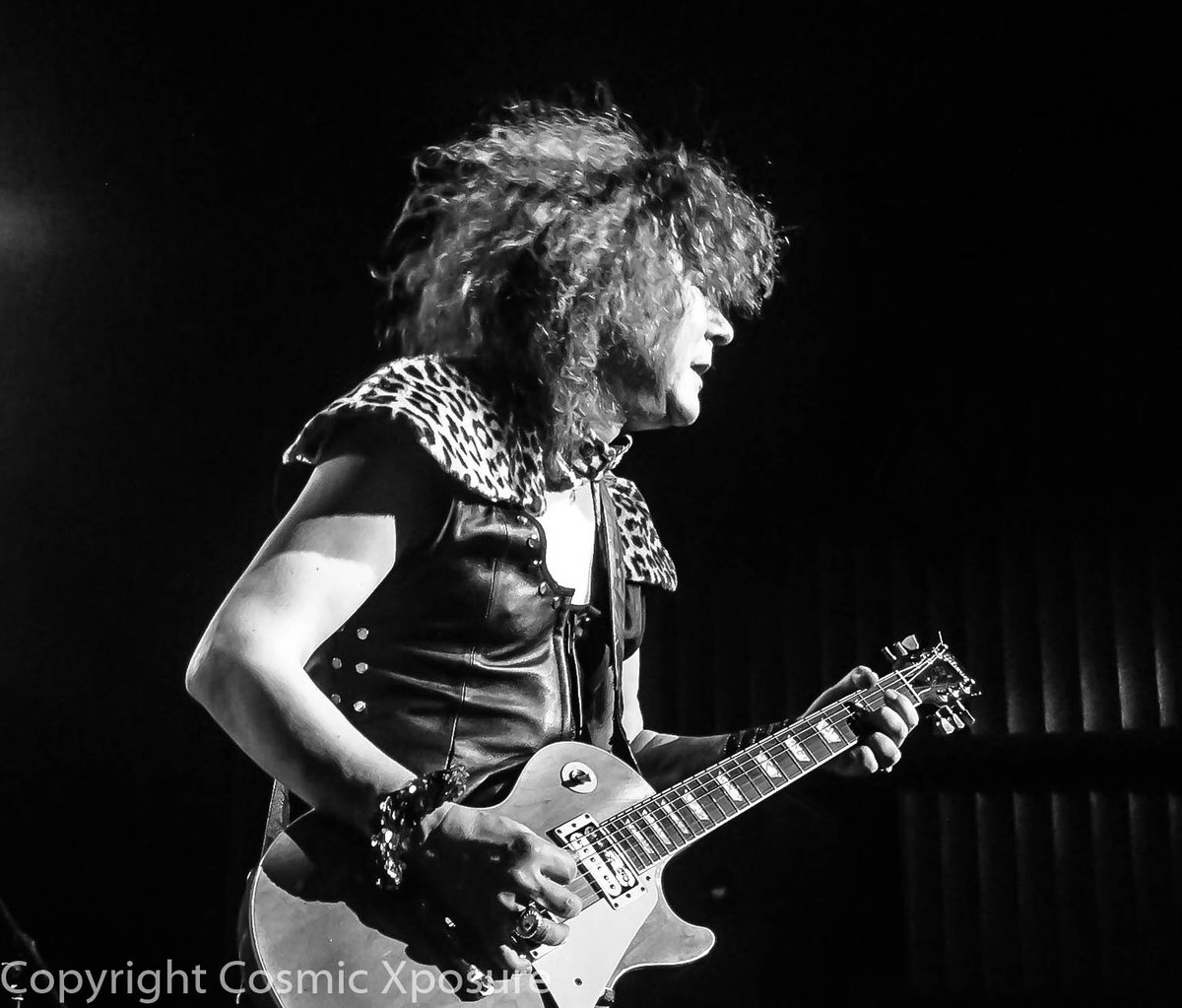 CosmicXposure's tweet photo. When you have taken zillions of photos of an act over a number of years you try to look for something different - this is going on my wall for sure #marcbolan #textasy https://t.co/ASe9RWGkay