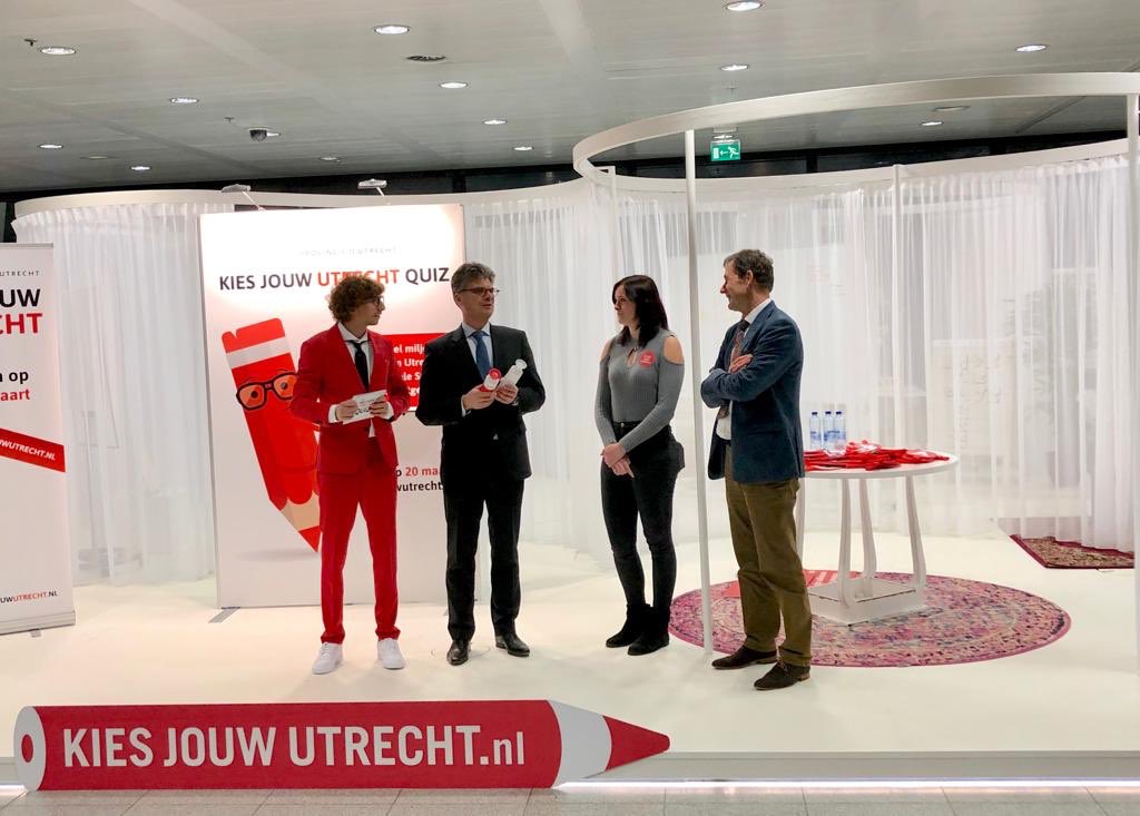 De campagne voor de provinciale Statenverkiezingen #ps2019 in <a href="/ProvUtrecht/">Provincie Utrecht</a> is van start! Samen met lijsttrekkers en studenten @kiesjouwutrecht gelanceerd. Er valt op 20 maart veel te kiezen in onze mooie provincie! <a href="/PSUtrecht/">Provinciale Staten Utrecht</a>