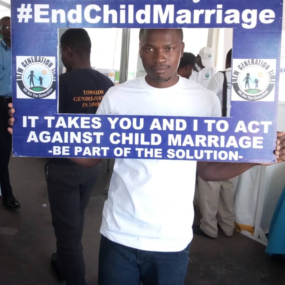 RumbidzoGunduza's tweet photo. Our #ProjectPakati #MCM this week is Erick Muzyamba from Zambia!
Erick is a researcher, youth advocate, activist and sexual reproduction health rights champion in Zambia!
@ProjectPakati #Zambia #youth #young #development https://t.co/IFaeZ5twHt