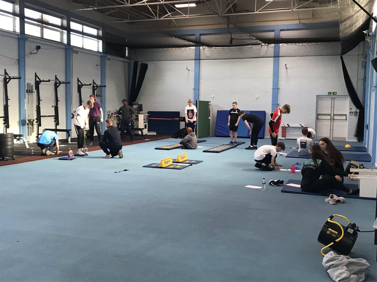 Our Yr12 Sport students thoroughly enjoyed their day at Canterbury Christ Church University conducting some lab and field-based fitness tests! Thank you @OutreachCCCU 🔬 🏃‍♂️ 🏋🏻‍♀️ @TowersSchool @pe_towers