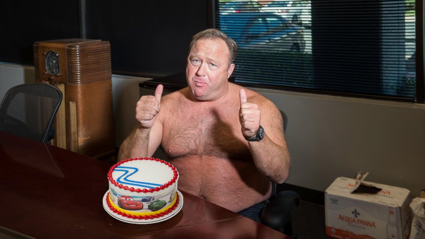 Wishing my fellow patriot Alex Jones a happy 45th birthday!      