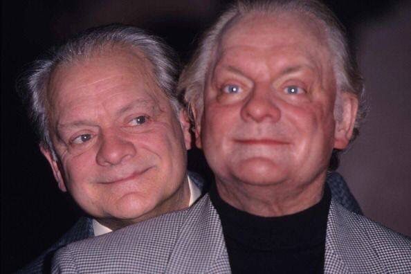 DelBoy_ofah's tweet photo. The legend with his waxwork https://t.co/K70PGA2T2d
