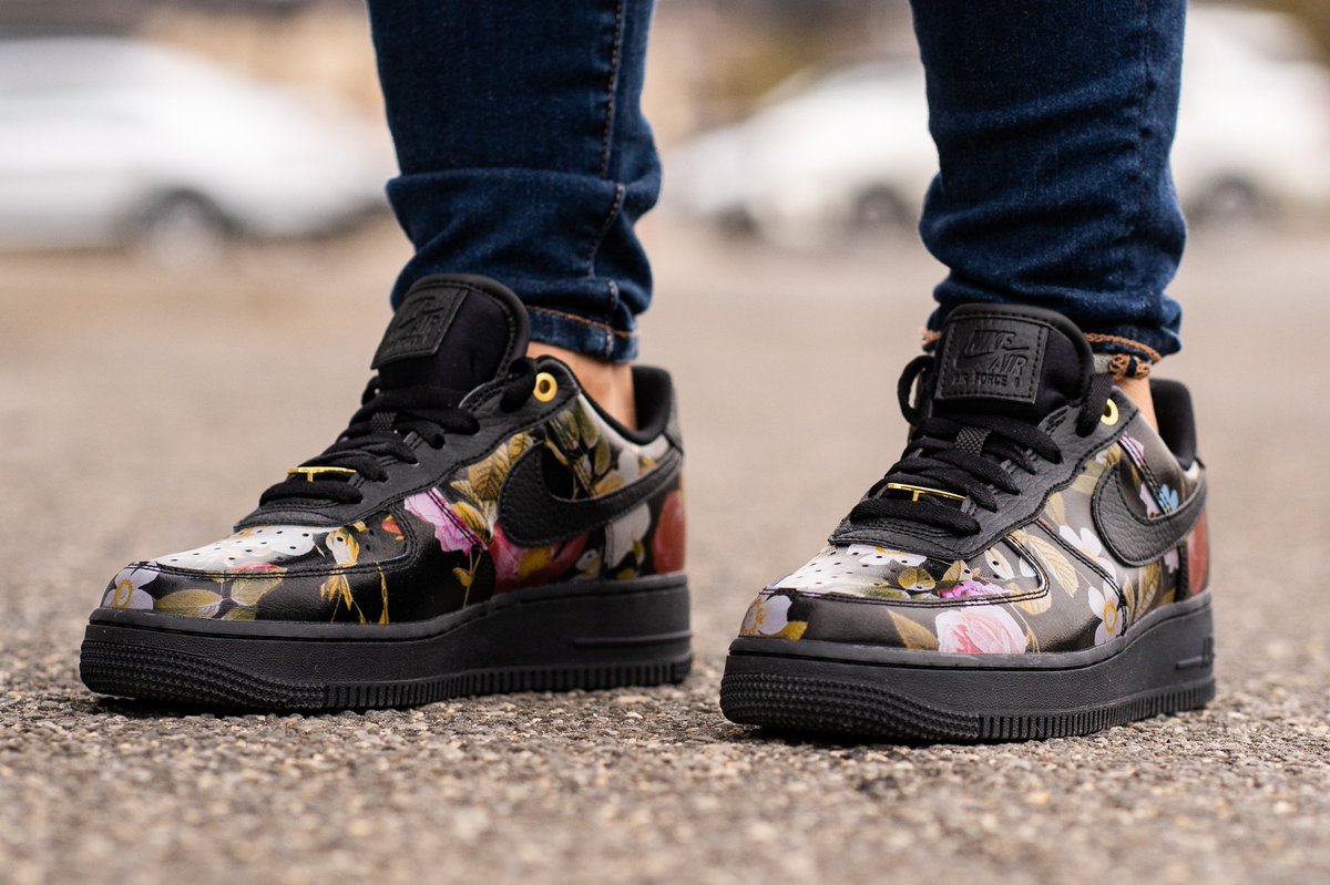 nike air force 1 lxx floral