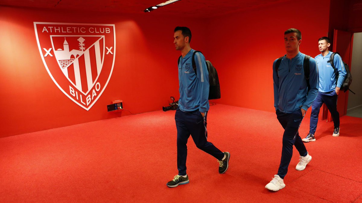 📷 Les images insolites du match nul du Barça à San Mamés. La galerie complète 👉 http://ow.ly/QiNI30nF3iB #AthleticBarça 🔵🔴 #ForçaBarça