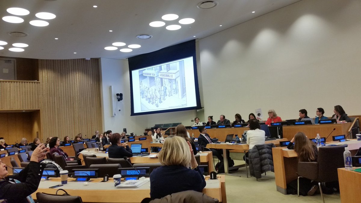 MauraKellyMedia's tweet photo. Meeting Women &amp; Girls who are leading innovation &amp; call for action #STEM @WomenScienceDay @irishmissionun @EDsnaps https://t.co/qvvYCH5I3i