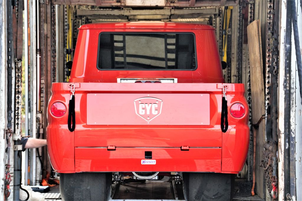 graveyardcarz's tweet photo. Thanks to #ReliableCarriers for keeping our #A100 safe during its long trip down to #LasVegas for #SEMAShow2018! Watch it's unveiling tomorrow at 9/8c on 👉 #MotortrendTV! #MoparOrNoCar #GraveyardCarz #SeasonX #Mopar4Life #MoparNation https://t.co/Y3j5Q2NVu4