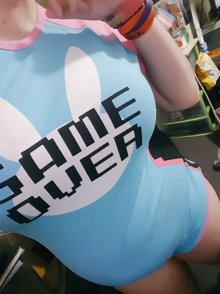 HoneynutOreoz's tweet photo. So excited!!!! Lookie what came in!! 
.
.
.
#abdlg #ddlg #firstonesie #babygirl #superexcited #socute #softsuiter #littlespace https://t.co/7dsaUfjzGo