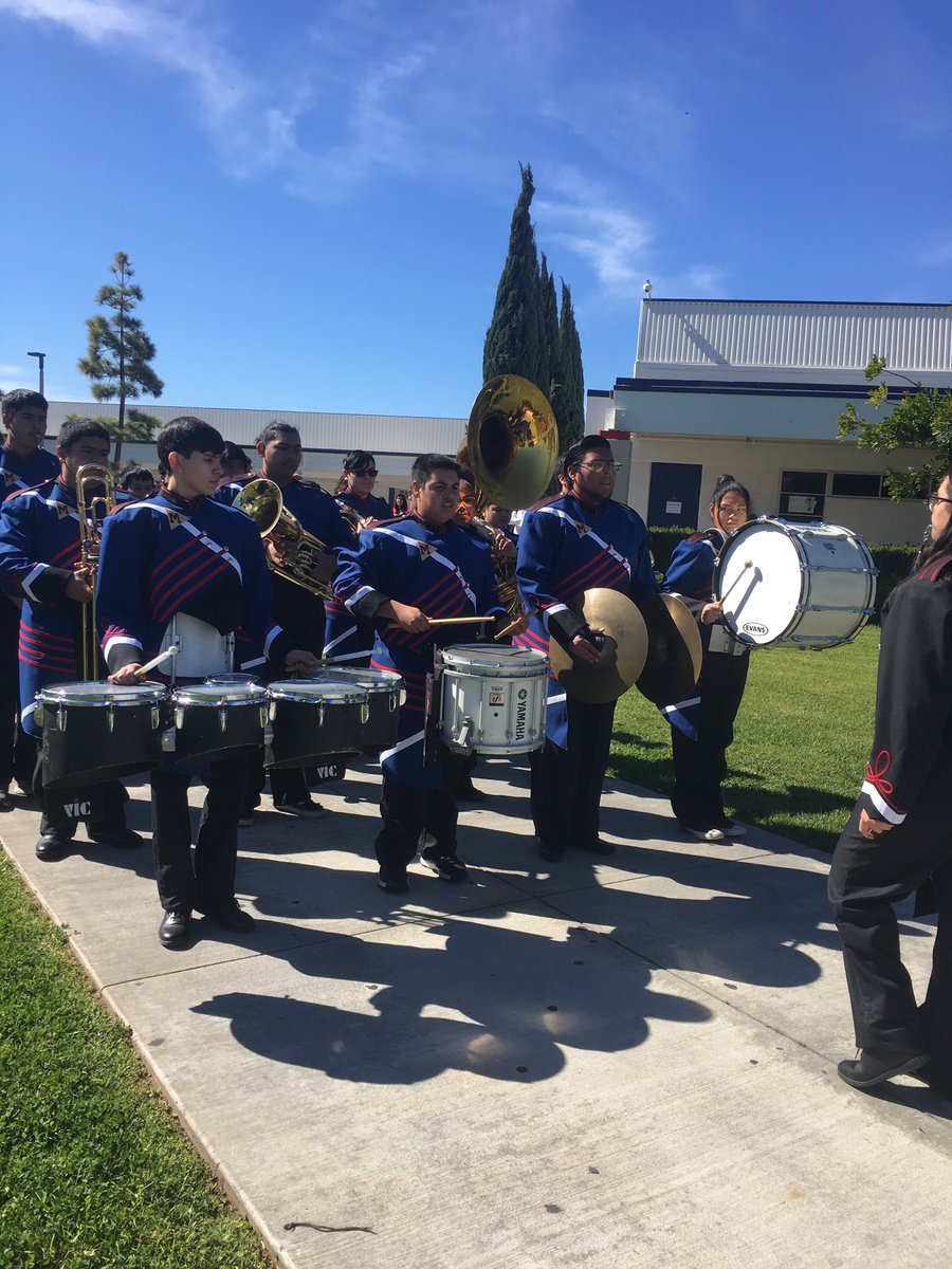 Lunchtime pep rally for winter sports! Best of luck in the post season! 🎉