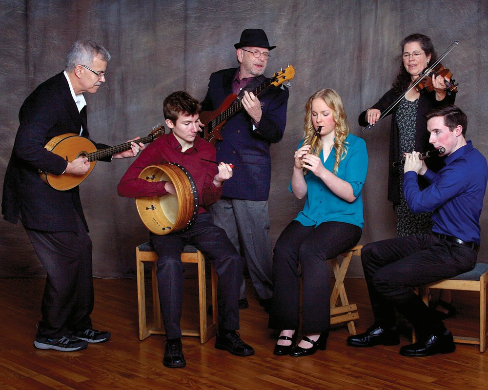 JuliensJournal's tweet photo. .@HeritageCTR continues its Performing Arts Series with @scythianmusic and @KennedysKitchen on Saturday, March 2. Celebrate St. Patrick’s Day with this special musical collaboration. More at https://t.co/KLVeJPH2sF! #Dubuque #Iowa #CelticMusic #StPatricksDay #LiveAtHeritage https://t.co/CsM2OiVoVm