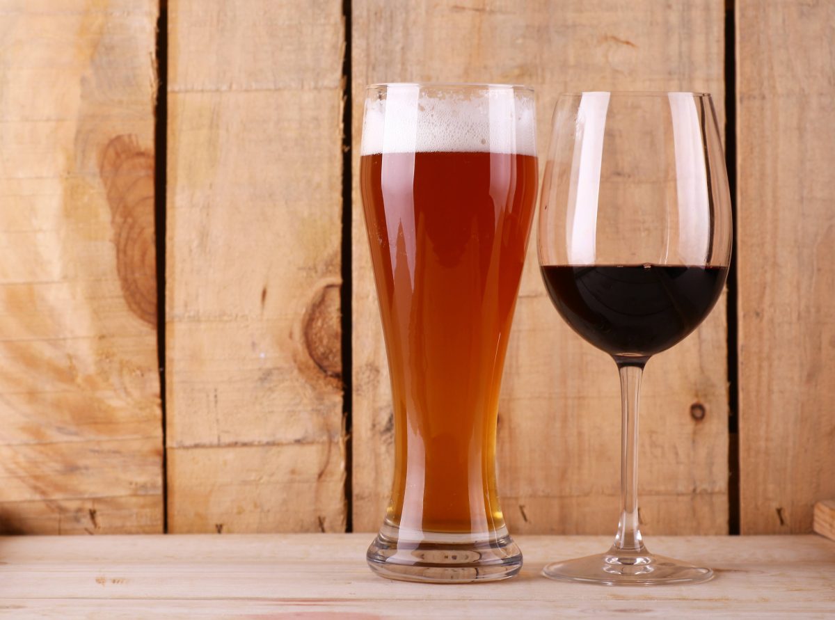 MKEStaybridge's tweet photo. Meet your "neighbors" over a light dinner with drinks at the social happening *every Monday through Wednesday from 5:30pm- 7:30pm. #stayfranklin https://t.co/8Y2jfGvOW0