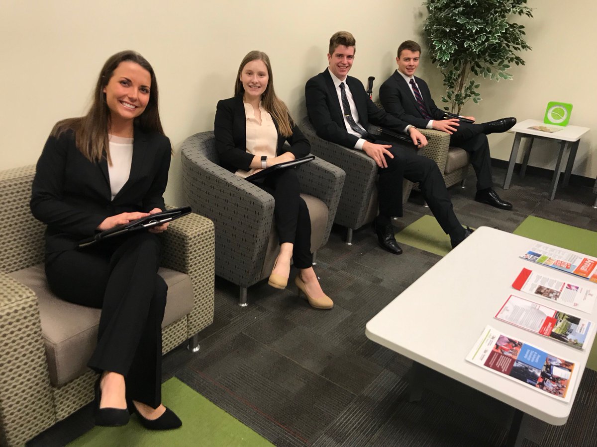 LHP Freshmen interviewing for internships!