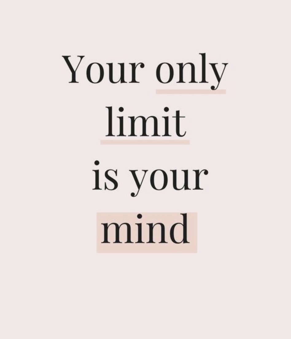 QU_ChiOmega's tweet image. Happy Monday ladies! Make it a good one XO