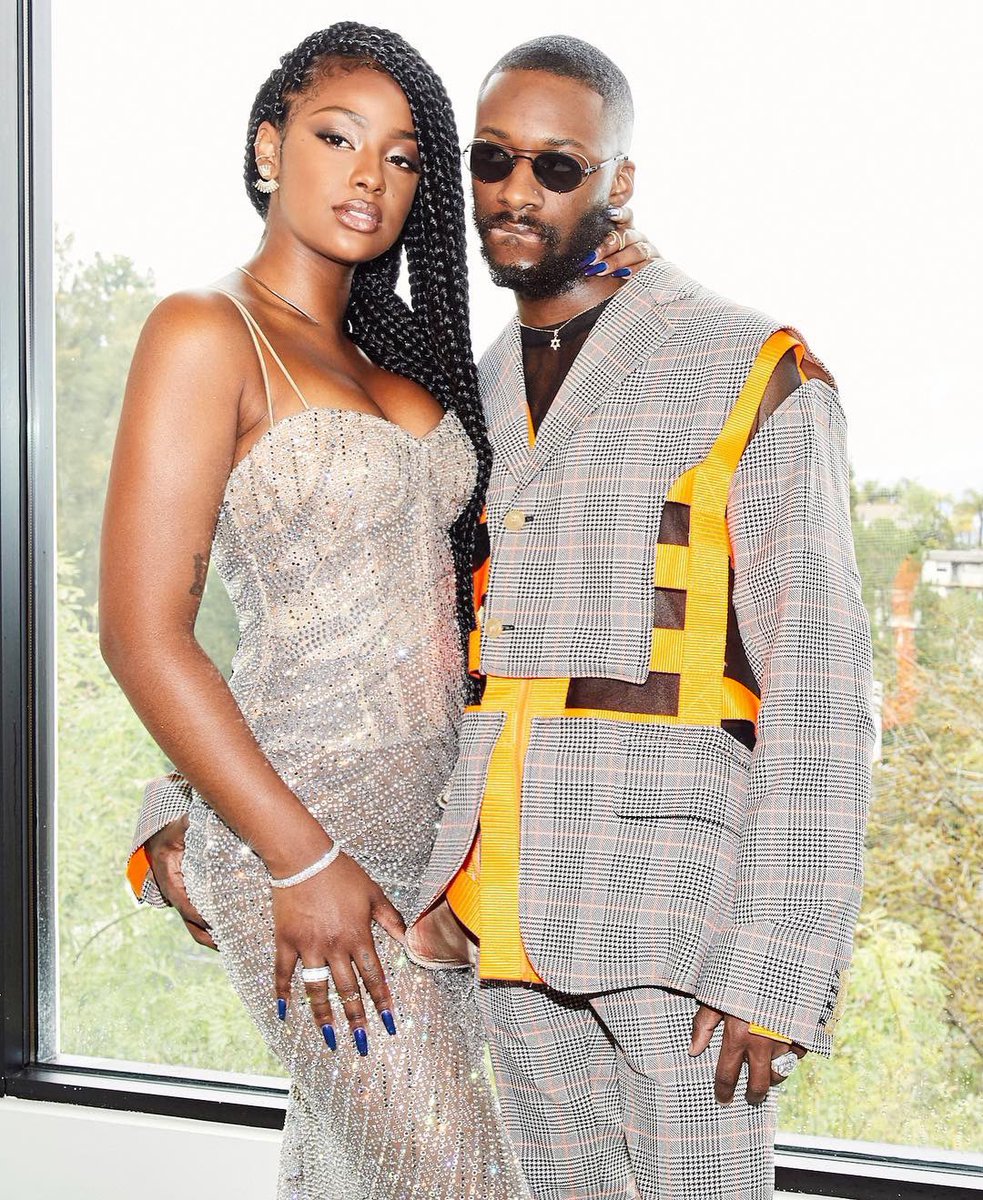 grayclothes's tweet image. 